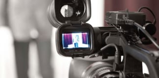 Quay phim quảng cáo giá rẻ với 3 chỉ tiêu cần xem xét Dịch vụ quay phim quảng cáo giá rẻ