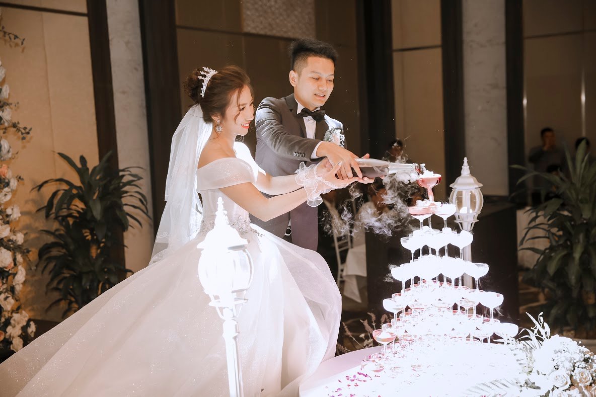 Giá phim phóng sự cưới Đà Nẵng bao nhiêu
