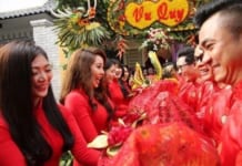 Làm phù dâu có bị mất duyên không? phù dâu có mất duyên hay không