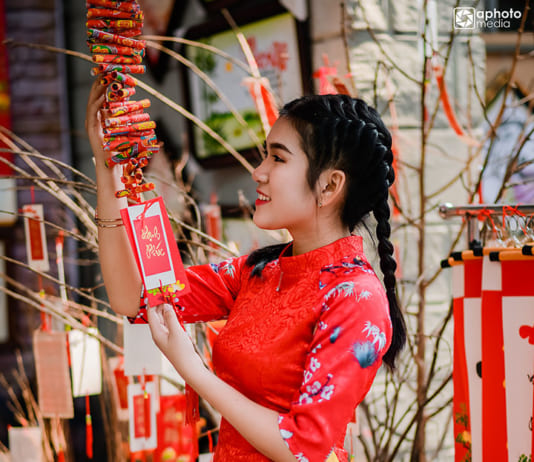 Sống ảo Tết 2020 cùng với những studio chụp ảnh tết đẹp ở TPHCM Chụp ảnh Tết lung linh với áo dài