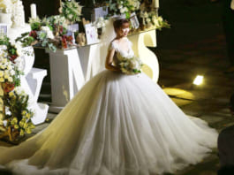 Tiết lộ: Tiền mừng đám cưới của các Sao từ các nghệ sĩ, bạn thân Tiết lộ: Tiền mừng đám cưới của các Sao từ các nghệ sĩ, bạn thân