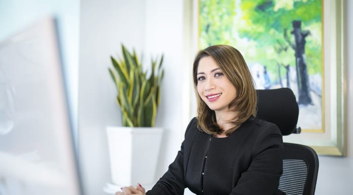 Bí quyết chụp ảnh làm profile chuyên nghiệp nhất Chụp hình profile cá nhân tại văn phòng giá bao nhiêu