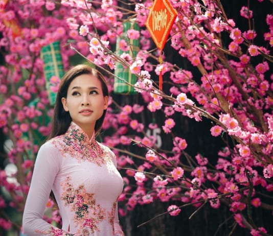 Chụp hình Tết mặc gì cho đẹp? Chụp hình tết mặc gì cho đẹp để bạn có được bức ảnh thật đẹp