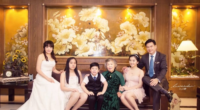 Lựa chọn studio chụp ảnh gia đình dịp lễ chụp hình gia đình lễ tết