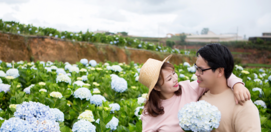 Mẫu đồ đôi khi chụp hình cưới không thể bỏ qua mẫu đồ đôi khi chụp hình cưới1