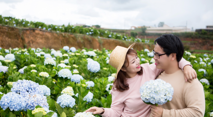 Mẫu đồ đôi khi chụp hình cưới không thể bỏ qua mẫu đồ đôi khi chụp hình cưới1