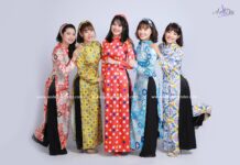Chụp hình áo dài trong Studio giúp tiết kiệm thời gian, chi phí