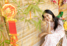 Bật mí cách tạo dáng với áo dài cách tân khi chụp hình tết 2024