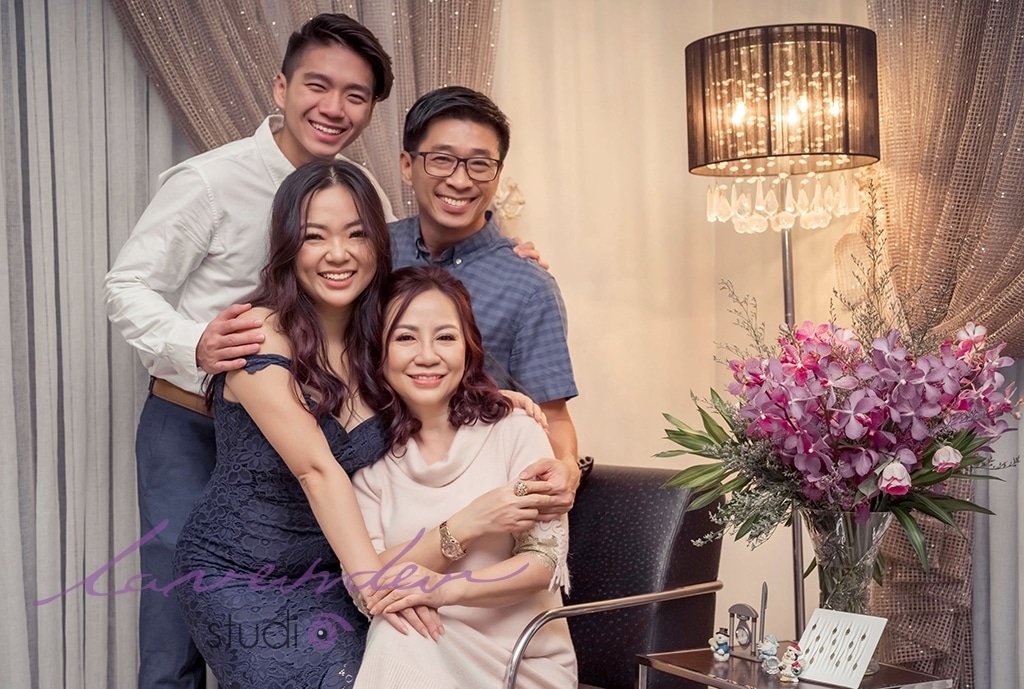 Giá gói chụp ảnh gia đình tại nhà ở Studio Lavender Hà Nội
