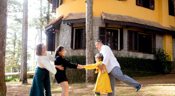 Gợi ý 5 concept chụp hình gia đình “gây thương nhớ” nhân ngày 8/3