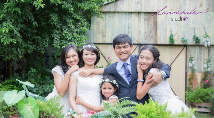 “Bỏ túi” 5 bí kíp chụp hình gia đình kỷ niệm ngày cưới đẹp lung linh