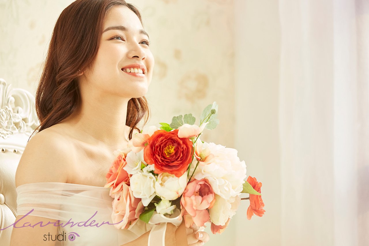 Giá gói chụp cô dâu đơn thân bao nhiêu tại Lavender studio Hà Nội