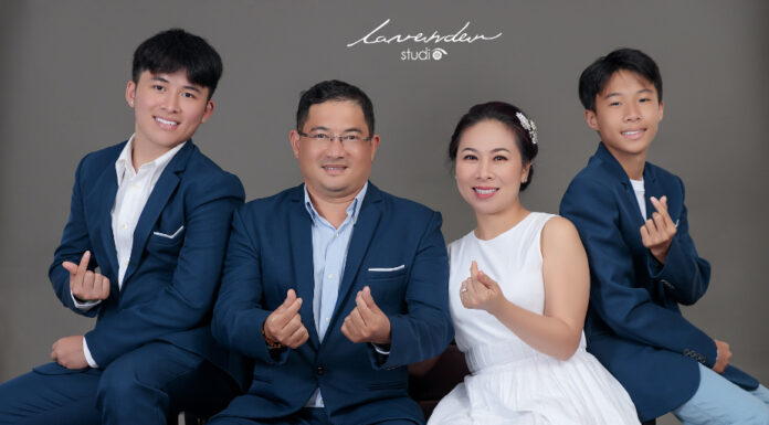 Chụp hình gia đình – Món quà ý nghĩa cho Ngày của Mẹ