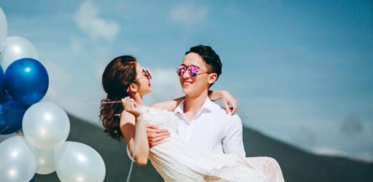Gợi ý trang phục chụp ảnh cưới ở biển không lo lỗi thời