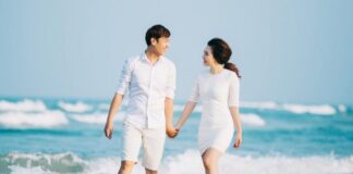 9+ cách tạo dáng chụp hình cưới ở biển đẹp, ấn tượng