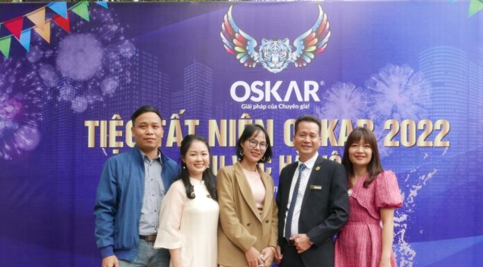 Ảnh hưởng của việc chụp ảnh tất niên cuối năm đến hoạt động công ty Ảnh hưởng của việc chụp ảnh tất niên cuối năm đến hoạt động công ty