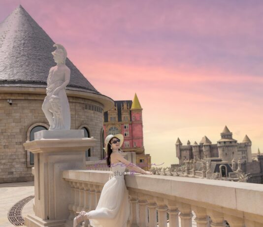 10 kiểu tạo dáng chụp ảnh khi đi du lịch không nên bỏ qua 10 kiểu tạo dáng chụp ảnh khi đi du lịch không nên bỏ qua