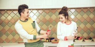 10 concept chụp hình cặp đôi tại nhà cực “xịn sò” không nên bỏ qua 10 concept chụp hình cặp đôi tại nhà cực "xịn sò" không nên bỏ qua