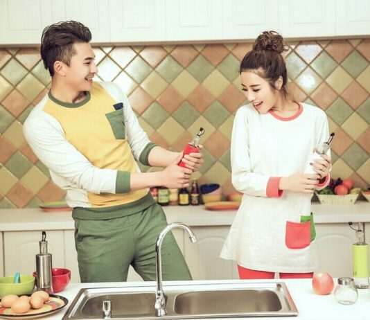 10 concept chụp hình cặp đôi tại nhà cực “xịn sò” không nên bỏ qua 10 concept chụp hình cặp đôi tại nhà cực "xịn sò" không nên bỏ qua