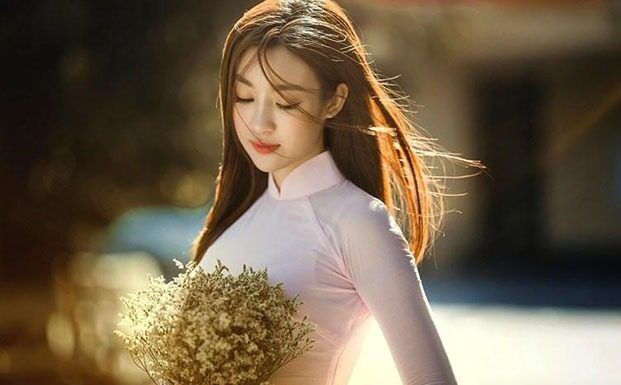 Ảnh chân dung áo dài đẹp: Xu hướng và nét đặc sắc năm 2025 Ảnh chân dung áo dài đẹp: Xu hướng và nét đặc sắc năm 2025