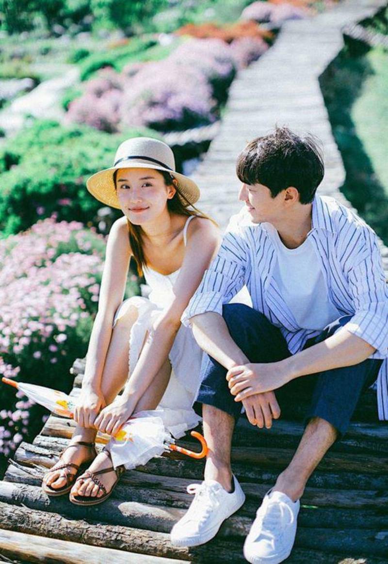 Kiểu chụp hình cặp đôi đẹp: Tổng hợp 6 phong cách chụp ảnh độc đáo