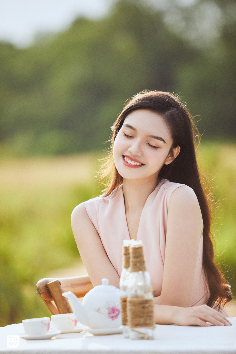Đu trend chụp ảnh nghệ thuật ngoại cảnh với phụ kiện cực xinh