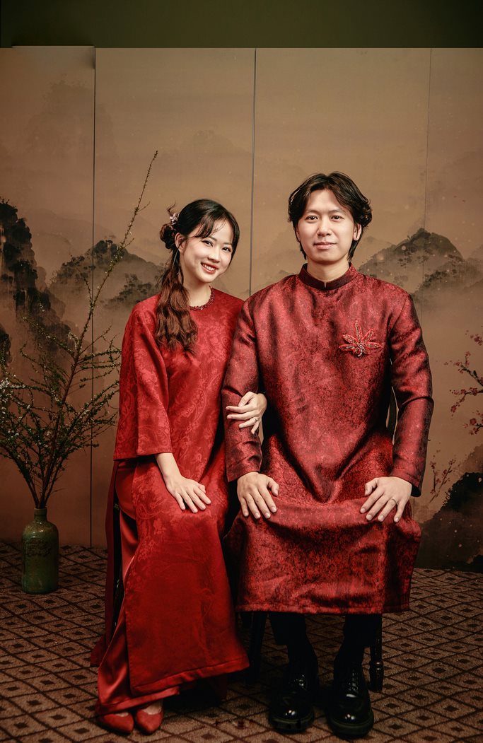 Chụp hình cưới với áo dài đỏ: Gợi ý hoàn hảo cho một ngày trọng đại
