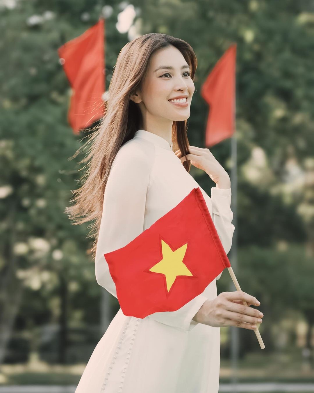 Tìm kiếm studio chụp ảnh áo dài 2/9 tại Huế dịp quốc khánh kỷ niệm 80 năm