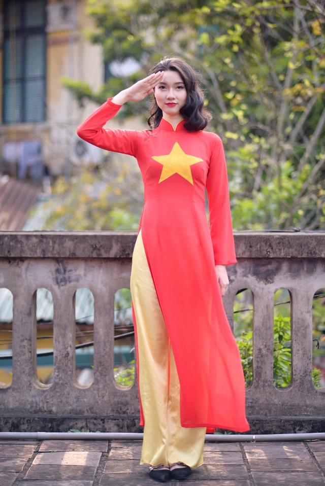 Tìm kiếm studio chụp ảnh áo dài 2/9 tại Huế dịp quốc khánh kỷ niệm 80 năm