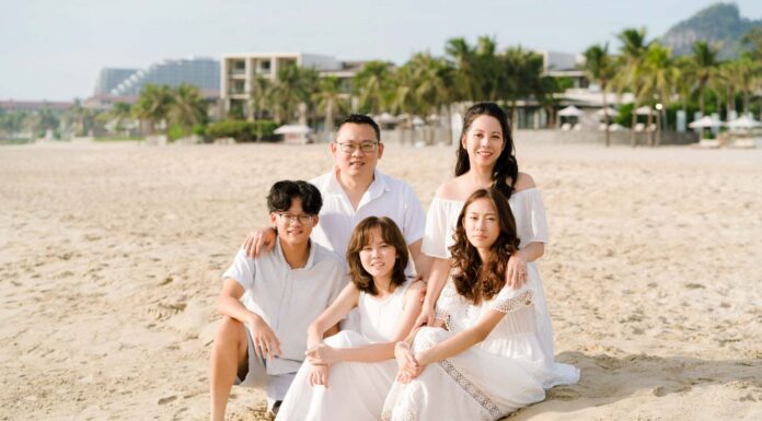 Xu hướng dịch vụ ghép ảnh gia đình tại Đà Nẵng mới nhất