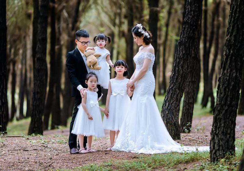 Dịch vụ ghép ảnh gia đình tại Huế và những trải nghiệm không thể bỏ qua