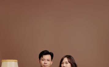 Concept Chụp Ảnh Gia Đình 3 Người Đơn Giản Nhưng Sang