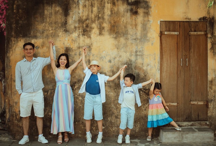 Dịch Vụ Chụp Ảnh Gia Đình Tại Hà Nội Uy Tín 2026 Dịch Vụ Chụp Ảnh Gia Đình Tại Hà Nội Uy Tín 2026