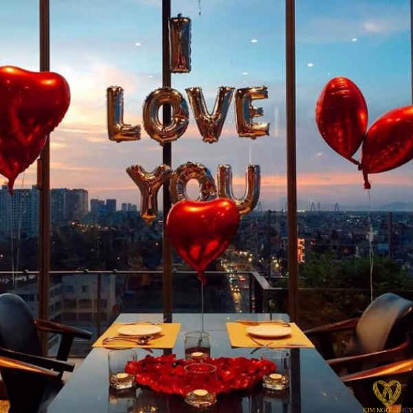 Top concept trang trí cầu hôn ở nhà hàng đẹp và sang trọng Top concept trang trí cầu hôn ở nhà hàng đẹp và sang trọng