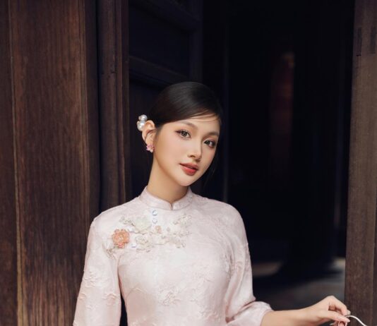 Chụp ảnh áo dài 2026: Bí quyết để có bộ ảnh đẹp tinh tế Chụp ảnh áo dài 2026: Bí quyết để có bộ ảnh đẹp tinh tế