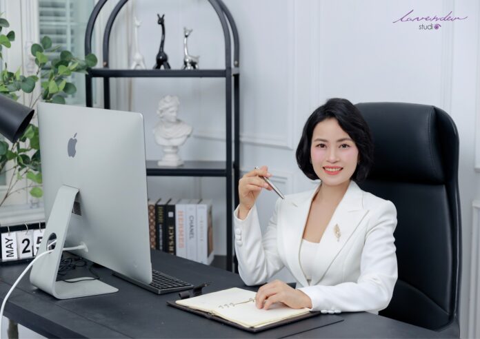 Chụp ảnh chân dung ngoại cảnh 2026 cho doanh nhân – chuyên nghiệp