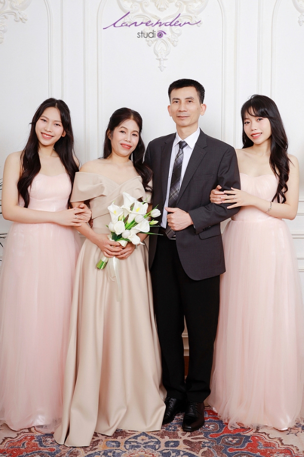 Chụp ảnh kỷ niệm ngày cưới – Khi tình yêu vẫn như ngày đầu Chụp ảnh kỷ niệm ngày cưới – Khi tình yêu vẫn như ngày đầu