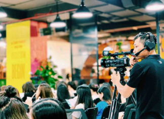 Công nghệ quay phim sự kiện 2026: Flycam livestream 4K lên ngôi