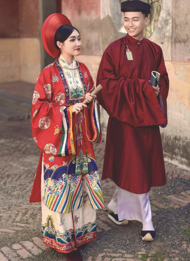 Chụp ảnh couple áo dài 2026 cho các cặp đôi yêu thích sự tối giản