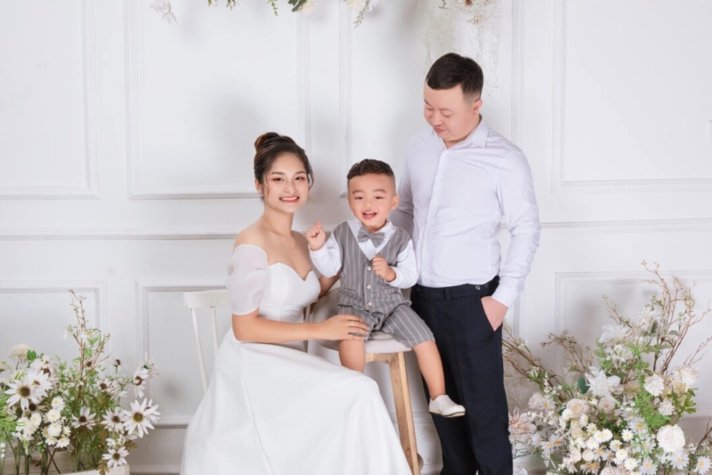 101+ concept chụp gia đình 3 người đẹp, chuẩn xu hướng 2026 (1) 101+ concept chụp gia đình 3 người đẹp, chuẩn xu hướng 2026 (1)