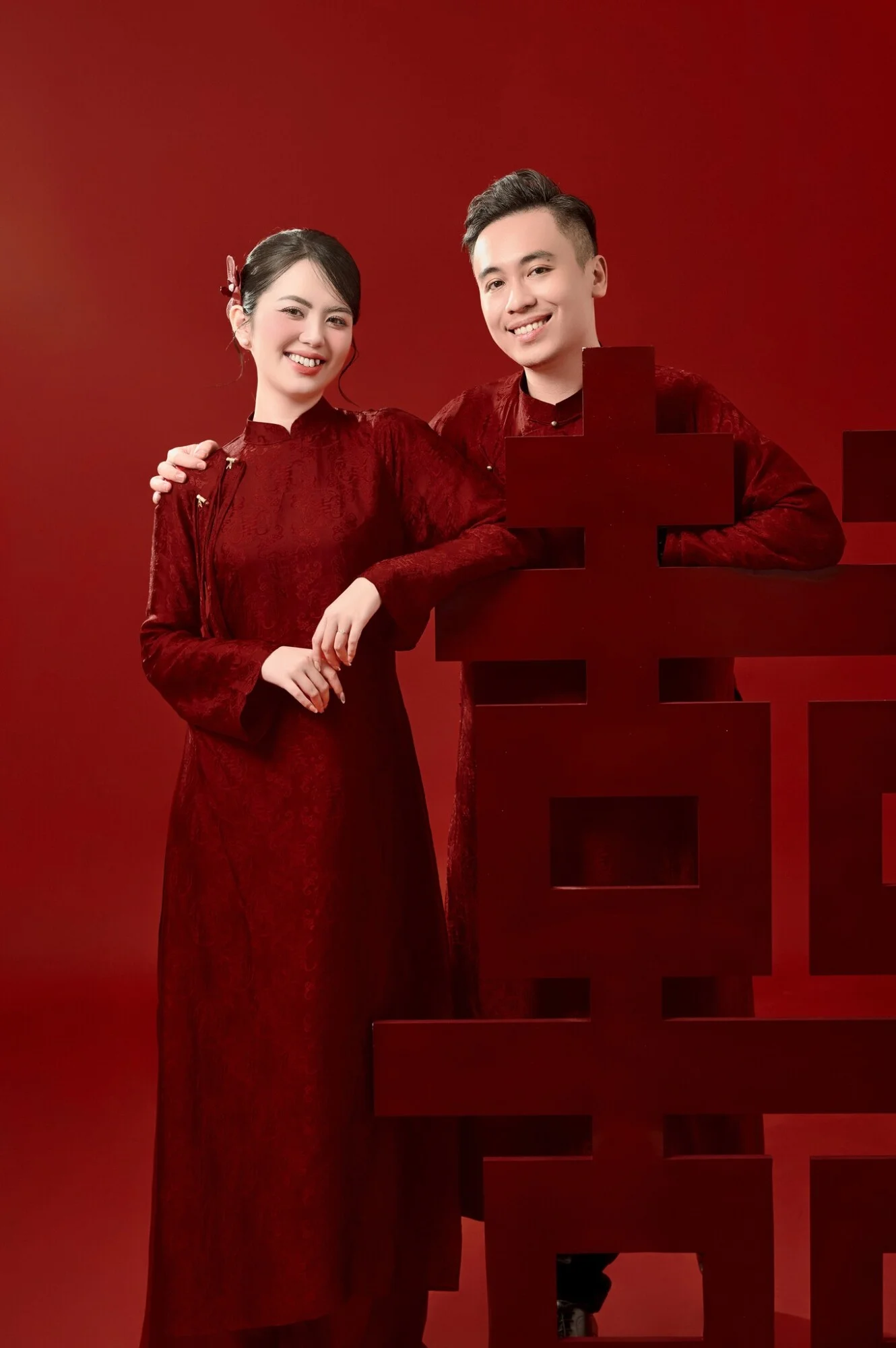 Chụp ảnh áo dài trong studio đẹp (4)