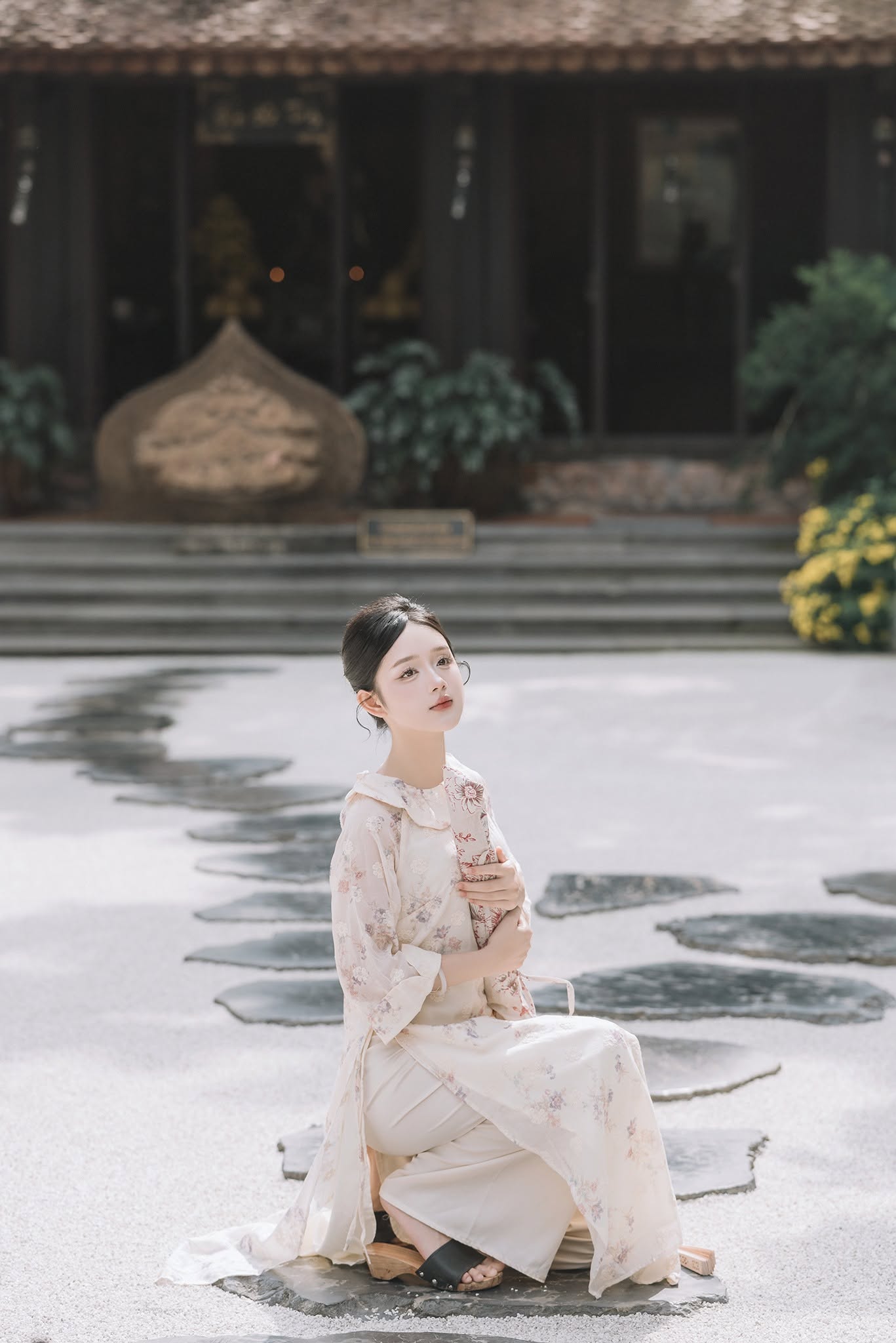 Những ý tưởng chụp ảnh áo dài đẹp cho mùa lễ hội Những ý tưởng chụp ảnh áo dài đẹp cho mùa lễ hội