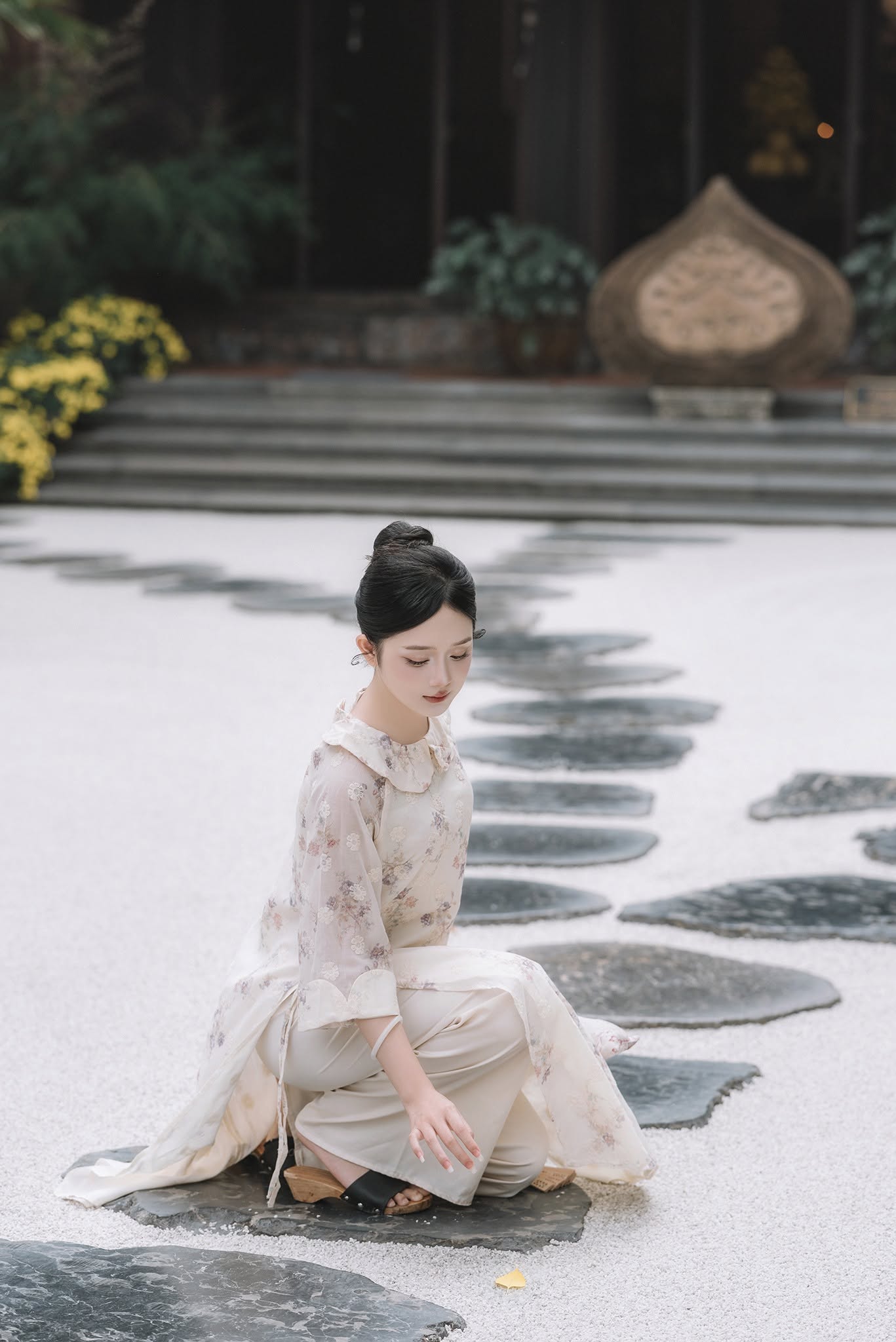 Những ý tưởng chụp ảnh áo dài đẹp cho mùa lễ hội Những ý tưởng chụp ảnh áo dài đẹp cho mùa lễ hội