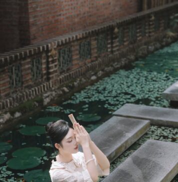 Những ý tưởng chụp ảnh áo dài đẹp cho mùa lễ hội Những ý tưởng chụp ảnh áo dài đẹp cho mùa lễ hội