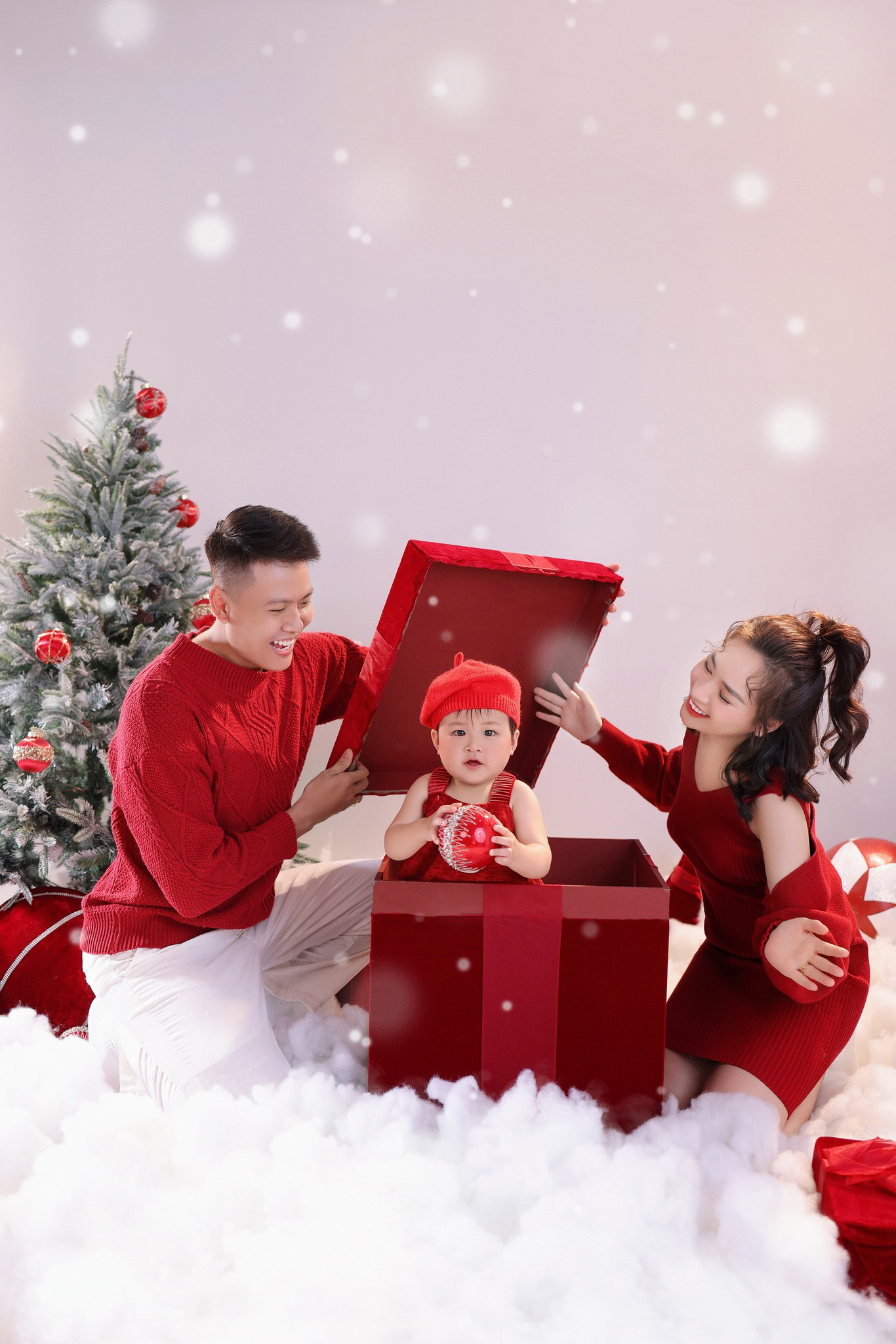 Studio Chụp Concept Gia Đình Noel Đà Nẵng (3)