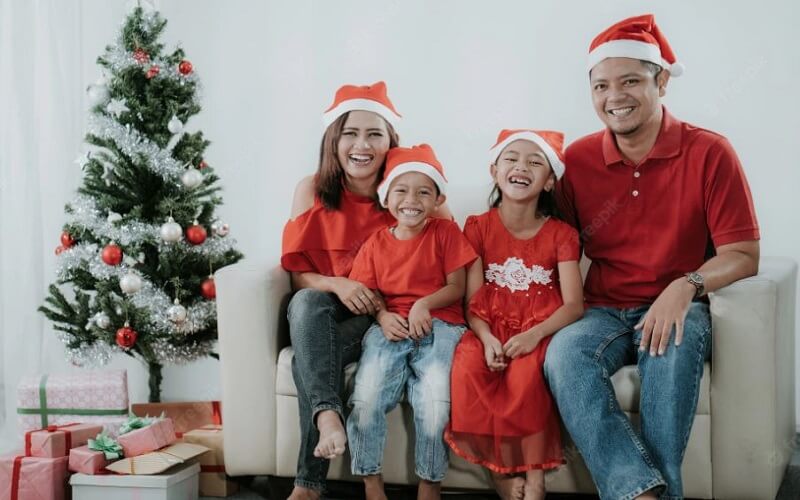 Studio Chụp Concept Gia Đình Noel Đà Nẵng (7)
