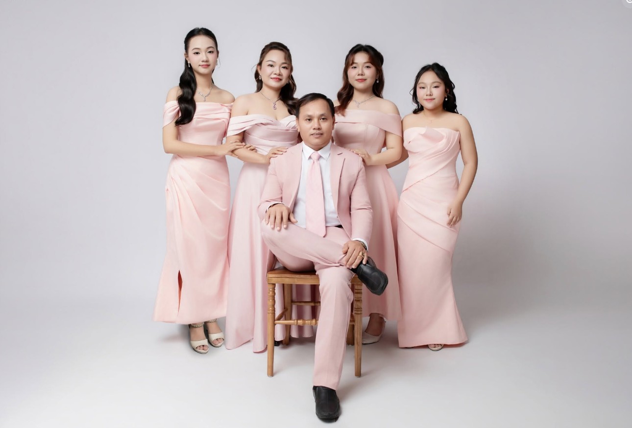 Top Studio Chụp Hình Gia Đình Uy Tín Tại Huế Top Studio Chụp Hình Gia Đình Uy Tín Tại Huế